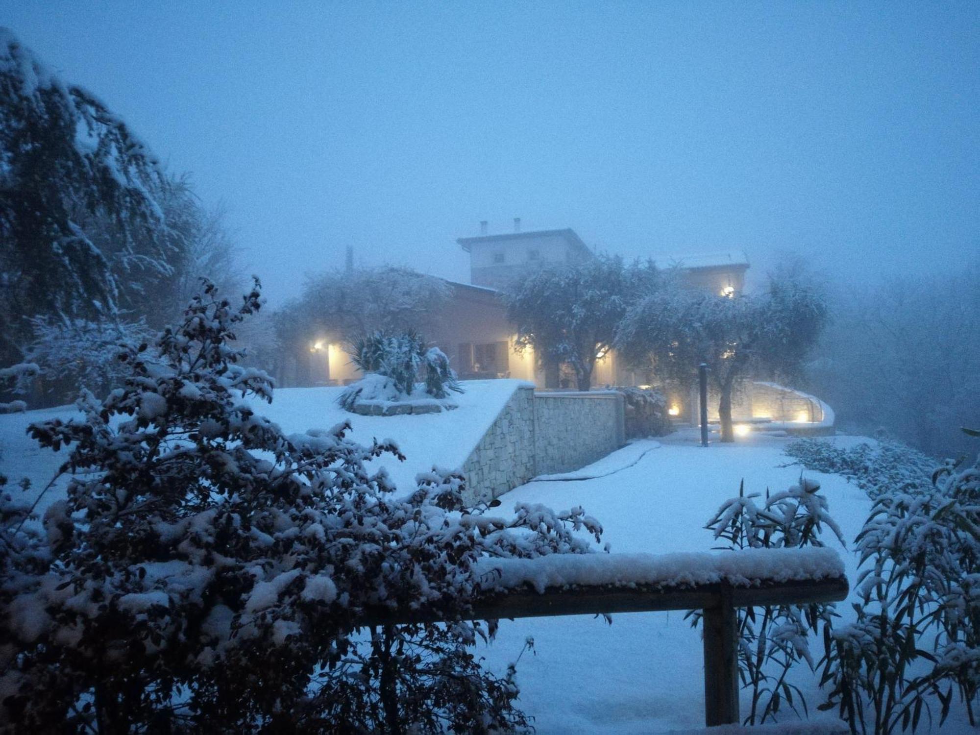 Relais Colle San Giorgio Bed & Breakfast Bardolino Exterior photo