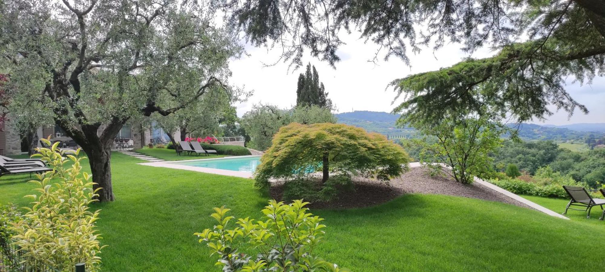 Relais Colle San Giorgio Bed & Breakfast Bardolino Exterior photo